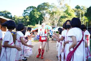 BIB: 9010
                            <button type="button" onclick="openModal(18988874)" class="btn btn-primary btn-sm float-right btn-popup" data-toggle="modal" data-target=".modal-high-quality">
                        <i class="fas fa-shopping-cart"></i> Add to Cart
                    </button>
                                            <button type="button" onclick="isThisMe(18988874, true)" class="btn btn-success btn-sm float-right btn-popup btn-isme hidden" data-toggle="tooltip" data-placement="bottom" title="นี่คือรูปของคุณใช่ไหม คลิกที่นี่เพื่อเอาเข้าอัลบั้ม">
                        <i class="fas fa-plus"></i> Add to album
                    </button>
                    <button type="button" onclick="isThisMe(18988874, false)" class="btn btn-warning btn-sm float-right btn-popup btn-isnotme hidden">
                        <i class="fas fa-ban"></i> Remove from album
                    </button>